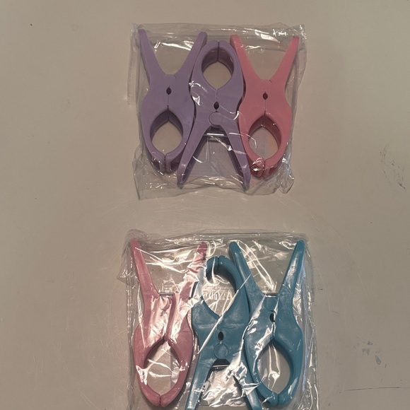 Other - BEACH TOWEL CLIPS